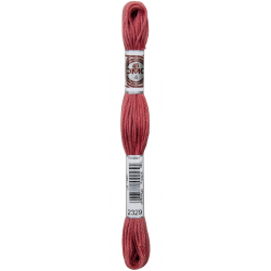 DMC Soft Cotton odstín 2329 červená bavlnka